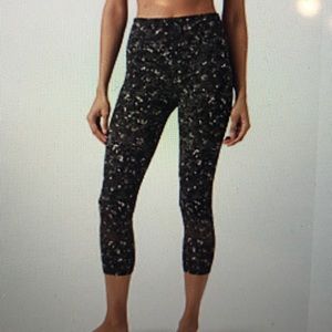 Lululemon align crop